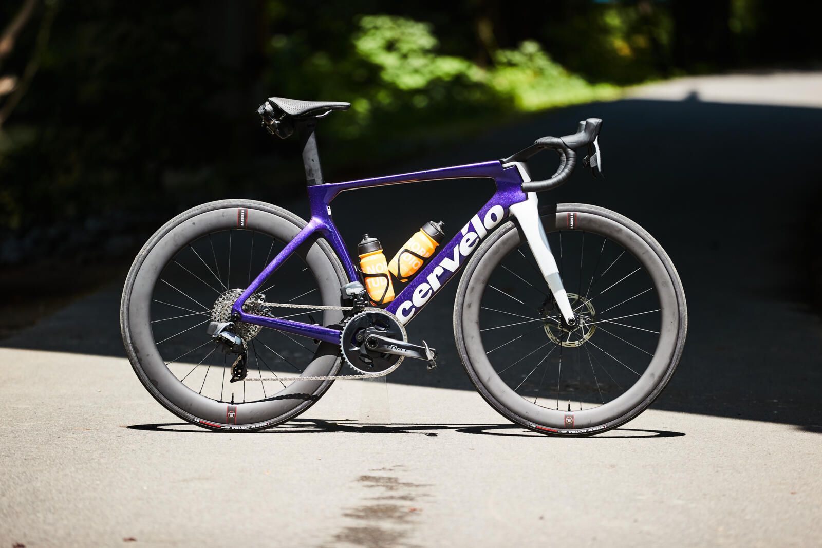 Faster, Lighter, and Better—the Cervélo S5 Best Road Bikes 2022