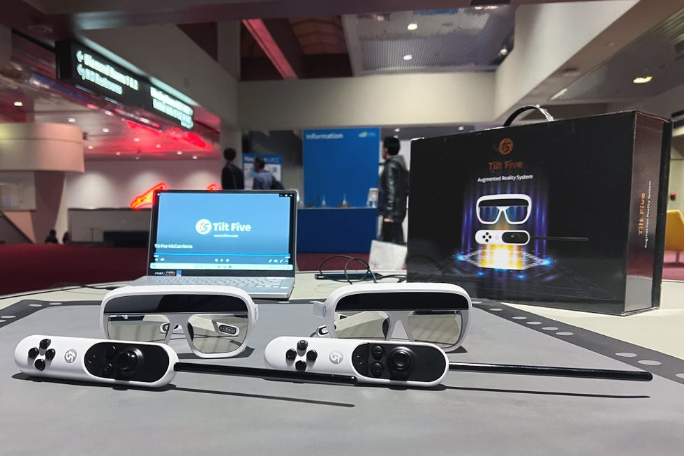 tilt five system goggles augmented reality tilt five system goggles augmented reality