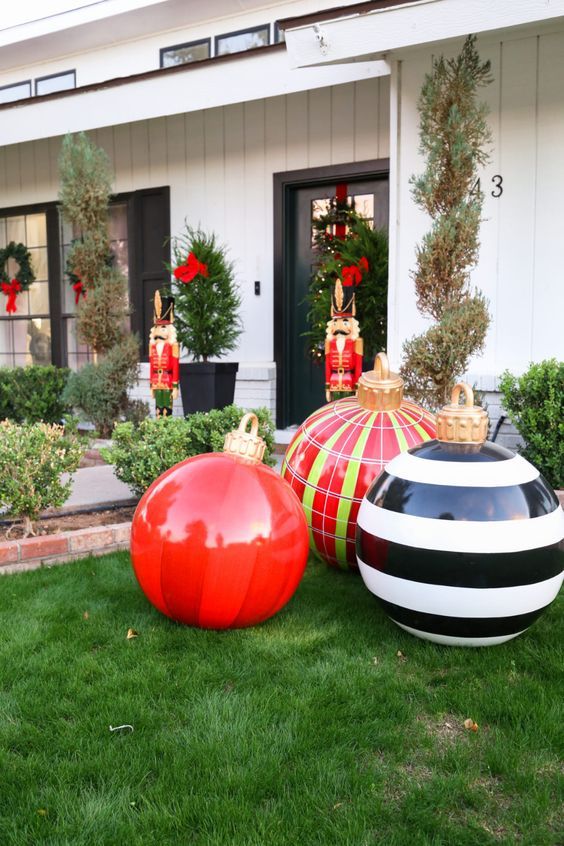 Outdoor yard deals decorations for christmas