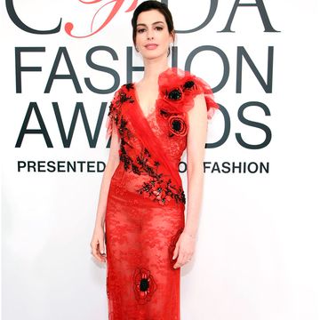 Celebrity Looks & Style Inspiration  Celebrity dresses, Red carpet dresses  best, Red carpet dresses