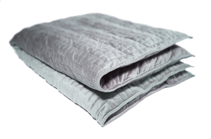 This Weighted Blanket May Solve Sleep Problems - Kickstarter