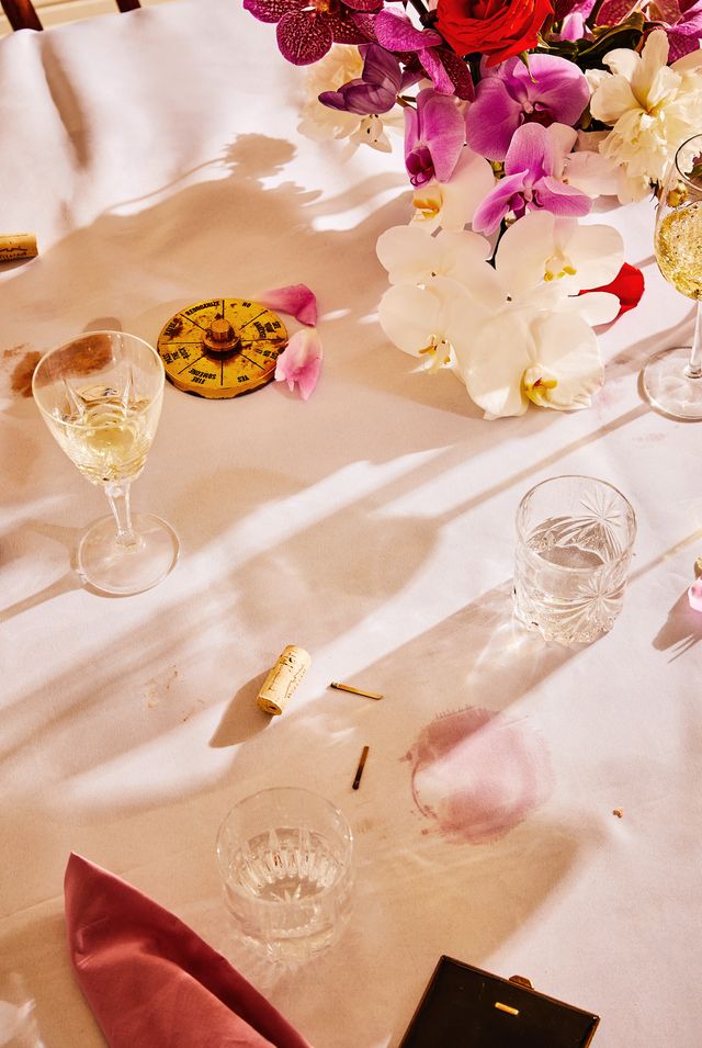 Pink, Yellow, Champagne stemware, Stemware, Centrepiece, Wine glass, Table, Tableware, Flower, Restaurant, 