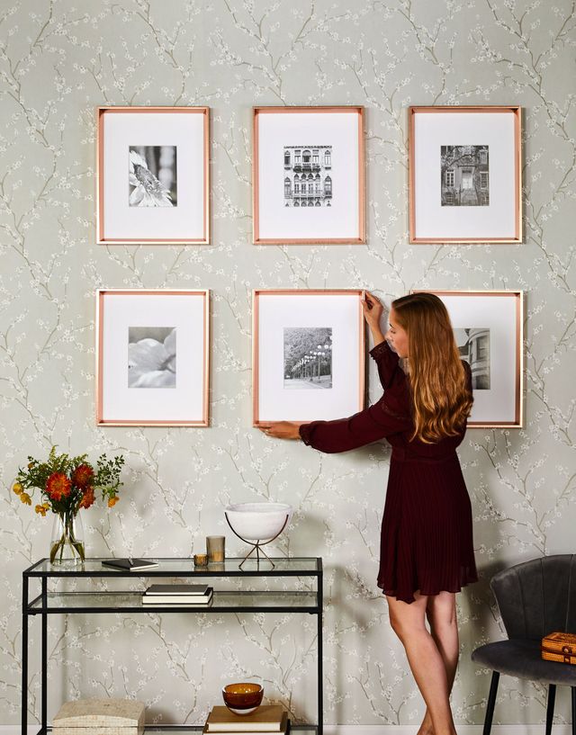 How to Create a Mirror Gallery Wall 