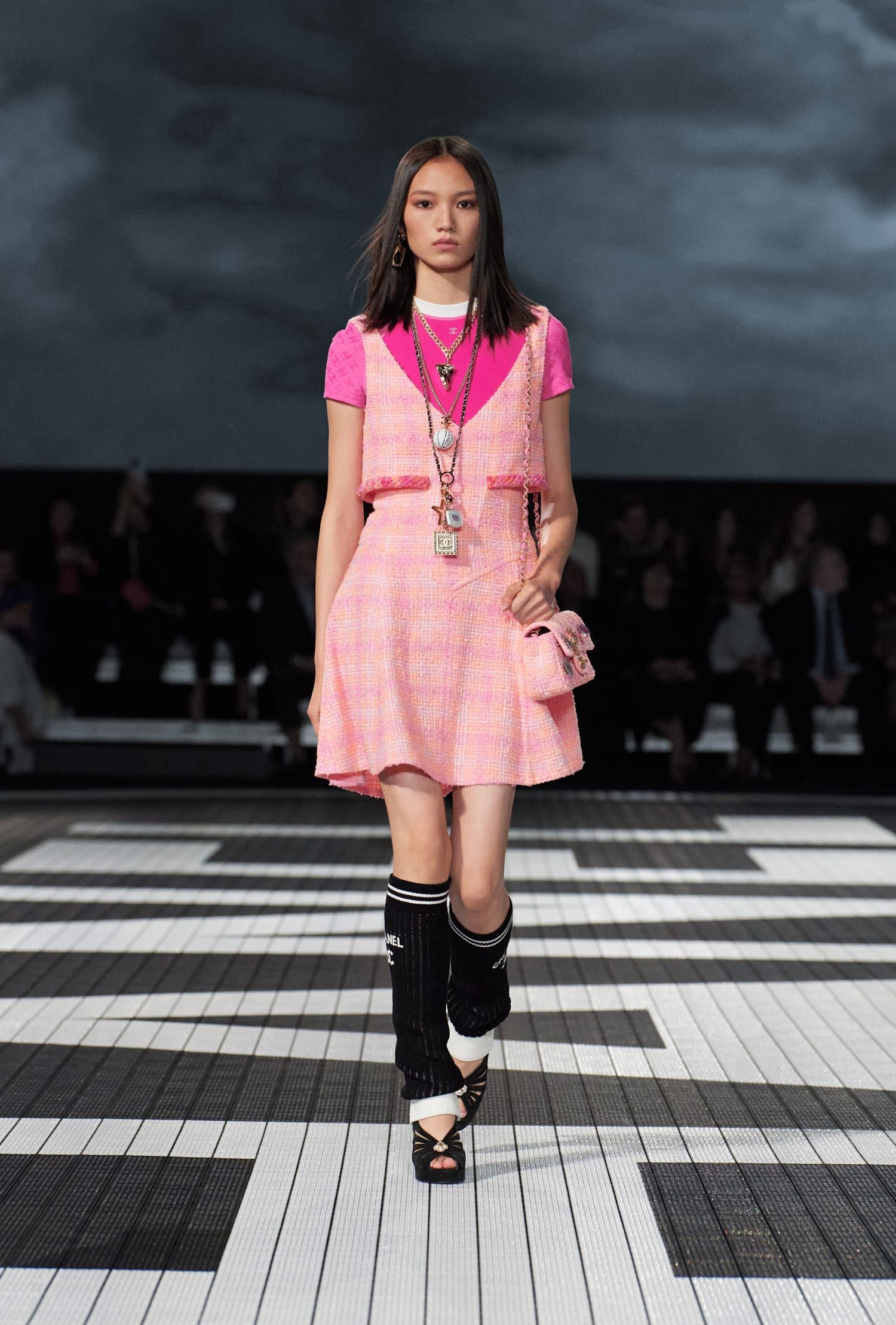 シャネル（CHANEL）2023/24年クルーズコレクション | ファッション ...