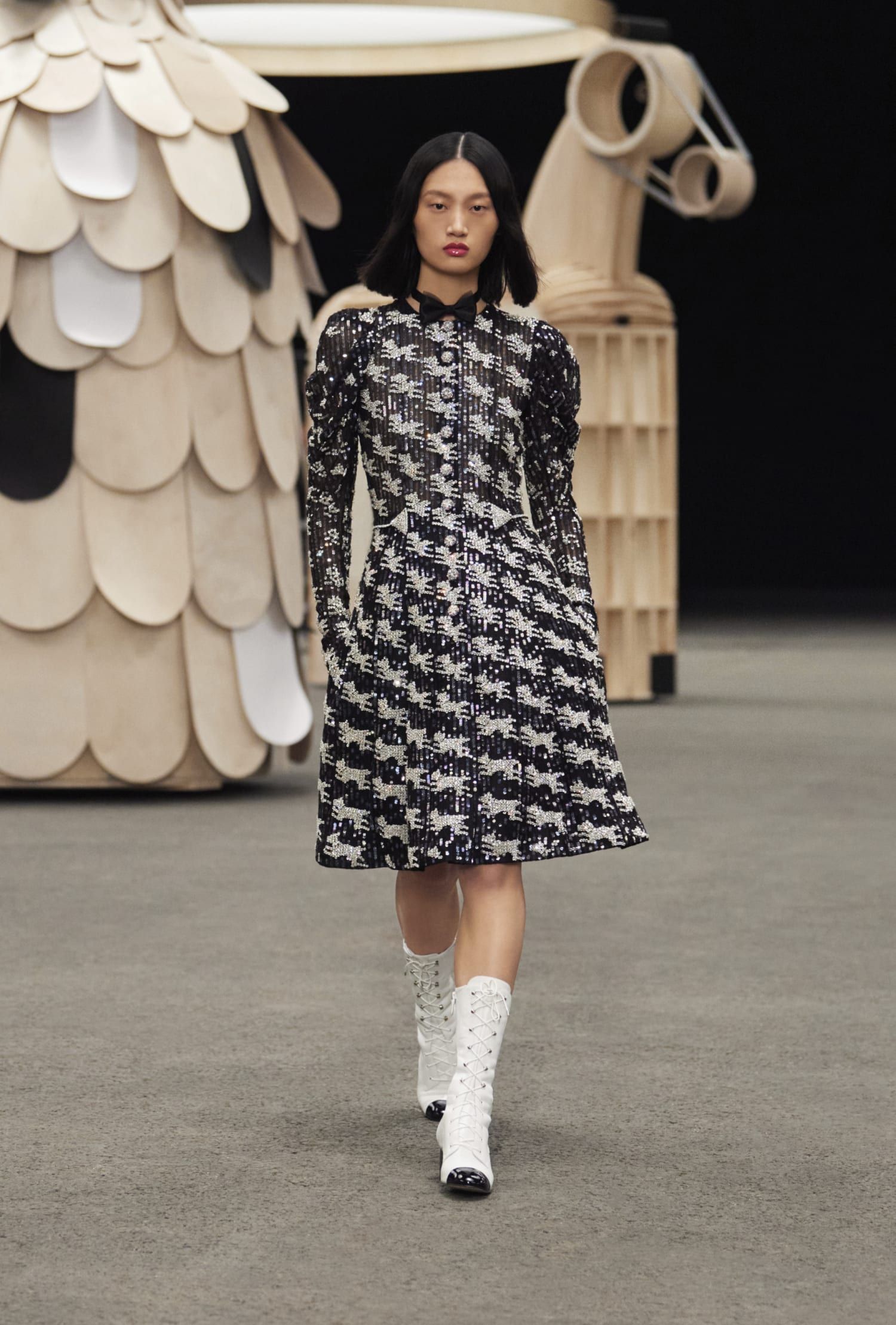 2023/24FW◇送料込【CHANEL】ケープ コーティングキャンバス