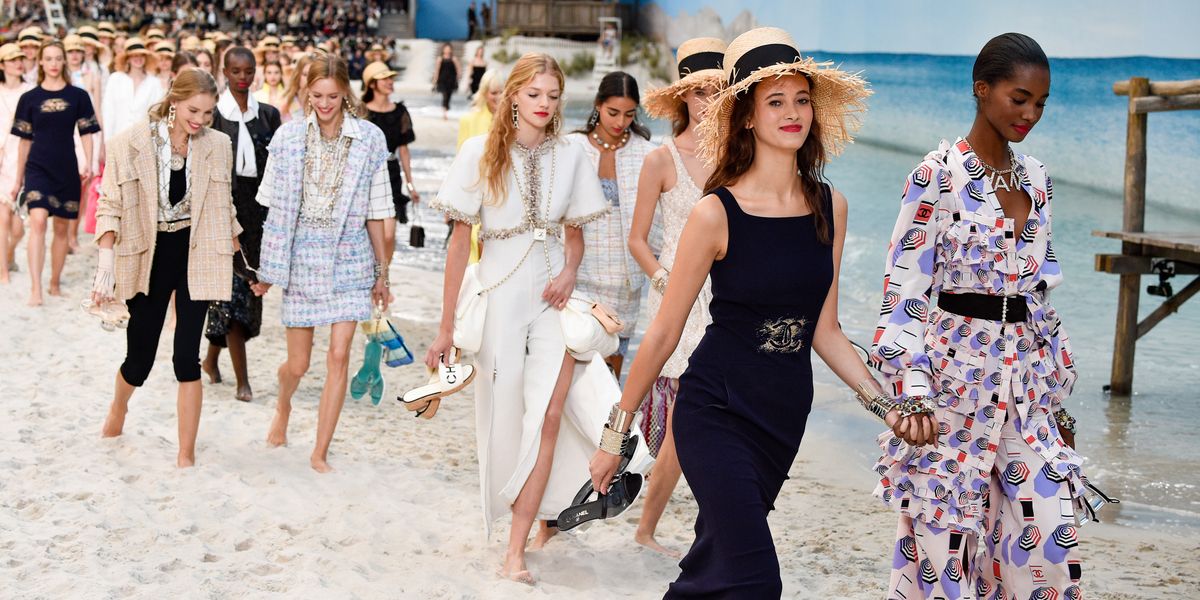 Chanel : Runway - Paris Fashion Week Womenswear Spring/Summer 2019
