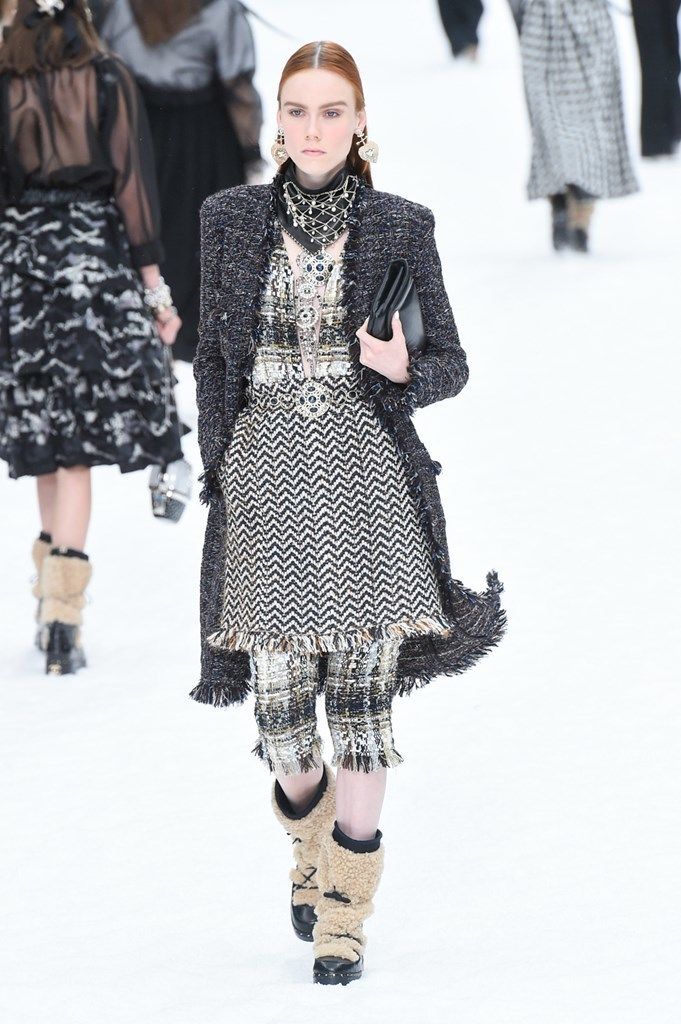 What Karl Lagerfeld’s Final Collection for Chanel Was Like