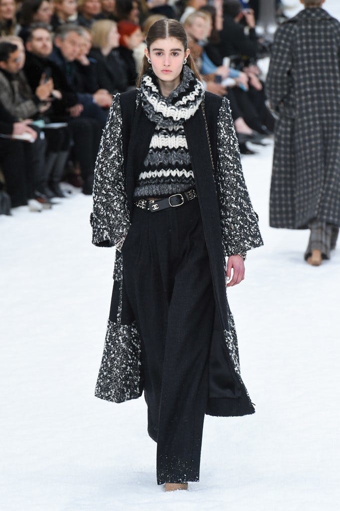 What Karl Lagerfeld’s Final Collection for Chanel Was Like