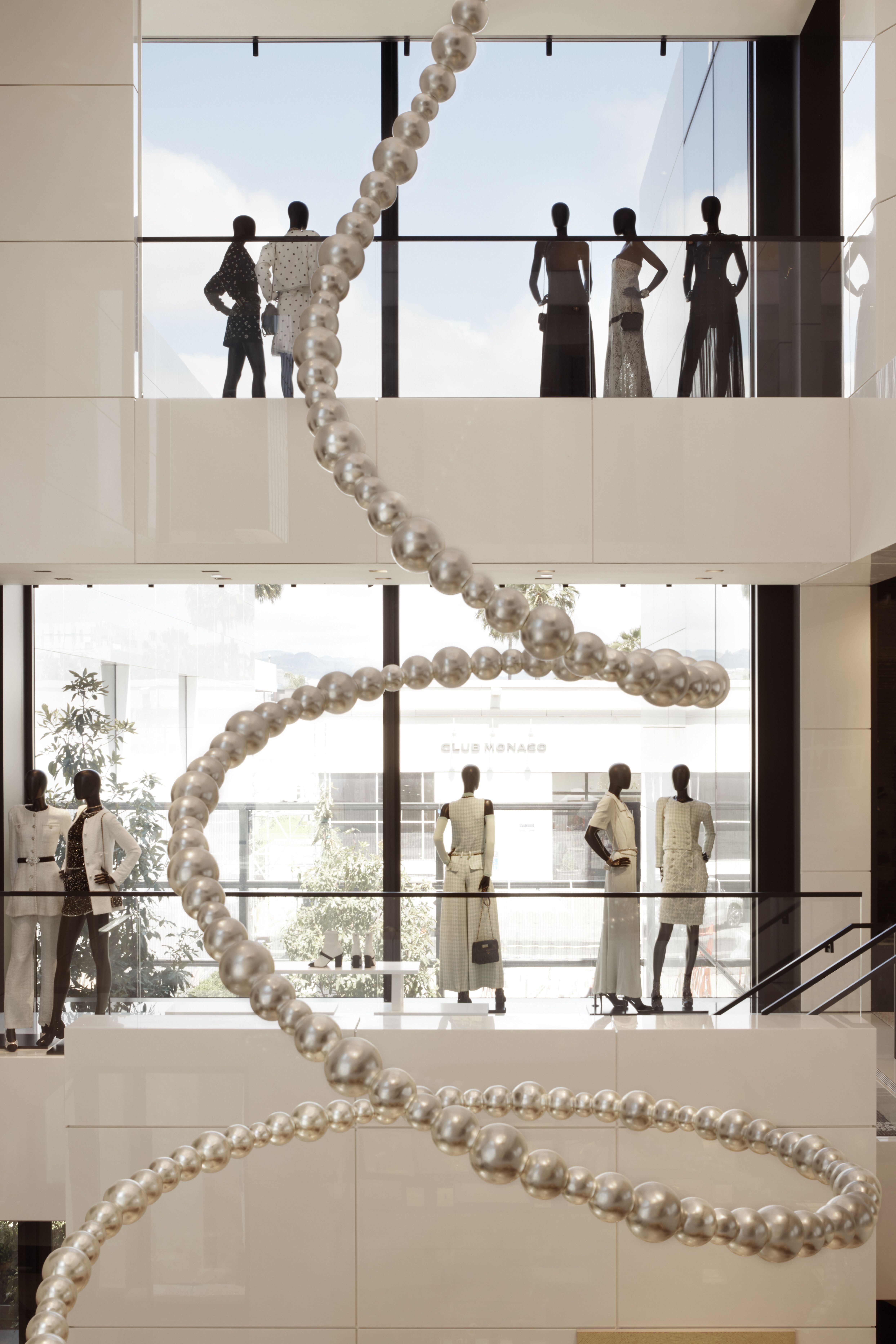 Chanel Wants to Supersize Its Three-Story Rodeo Drive Boutique - Racked LA