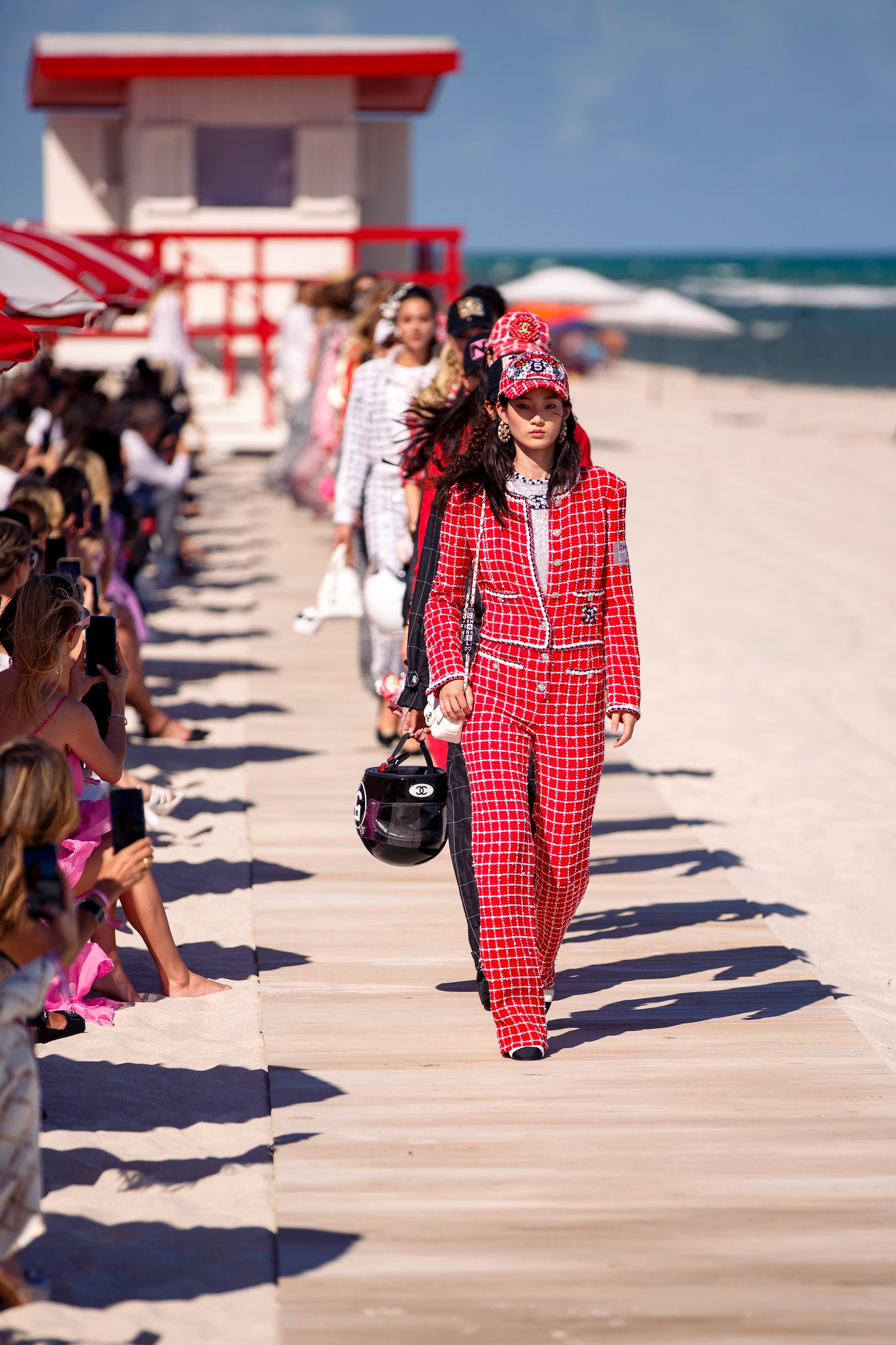 Chanel Cruise 2022 Replica Show in Miami Collection Review