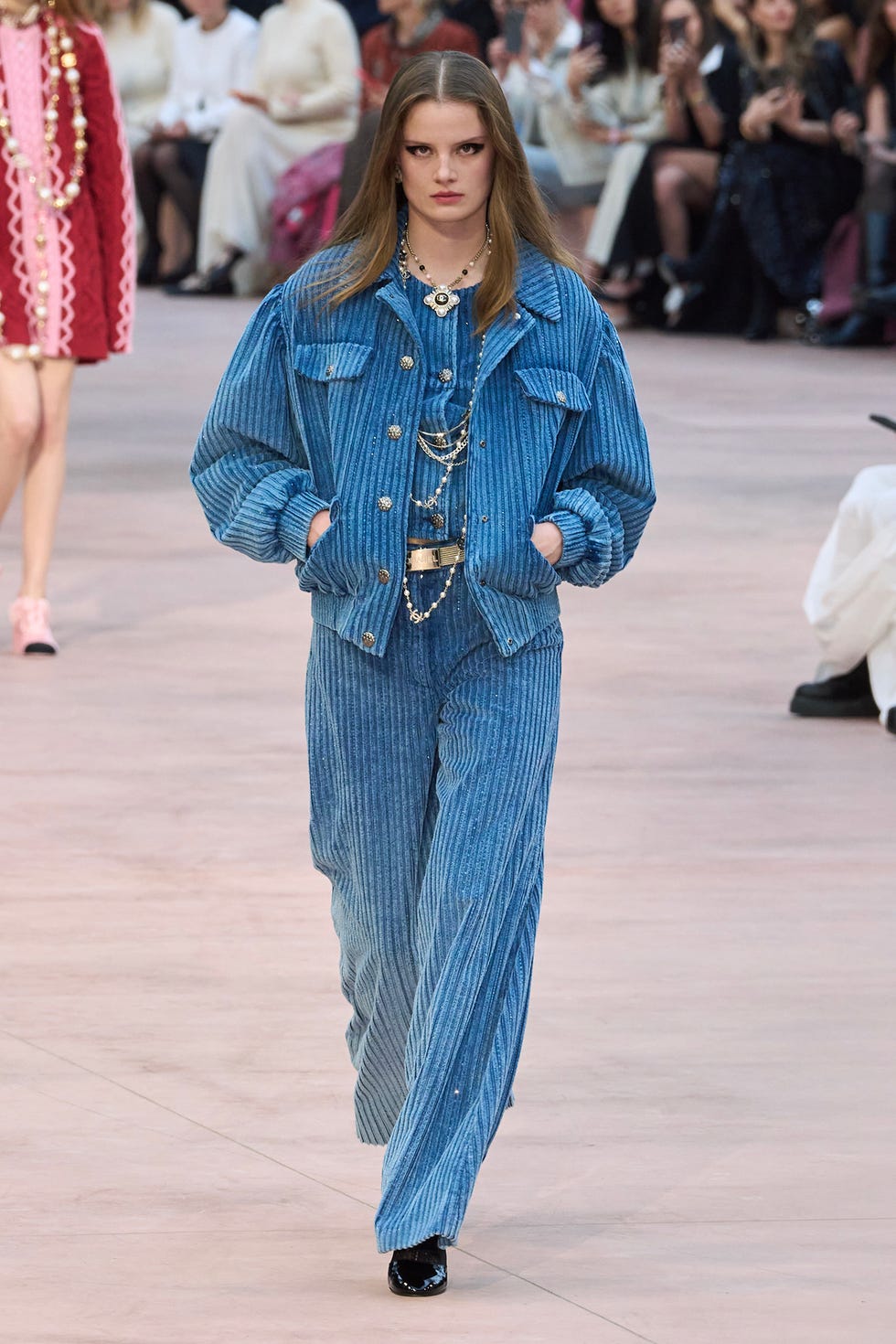 fall runway outfits, chanel, giuseppe di morabito, prabal gurung