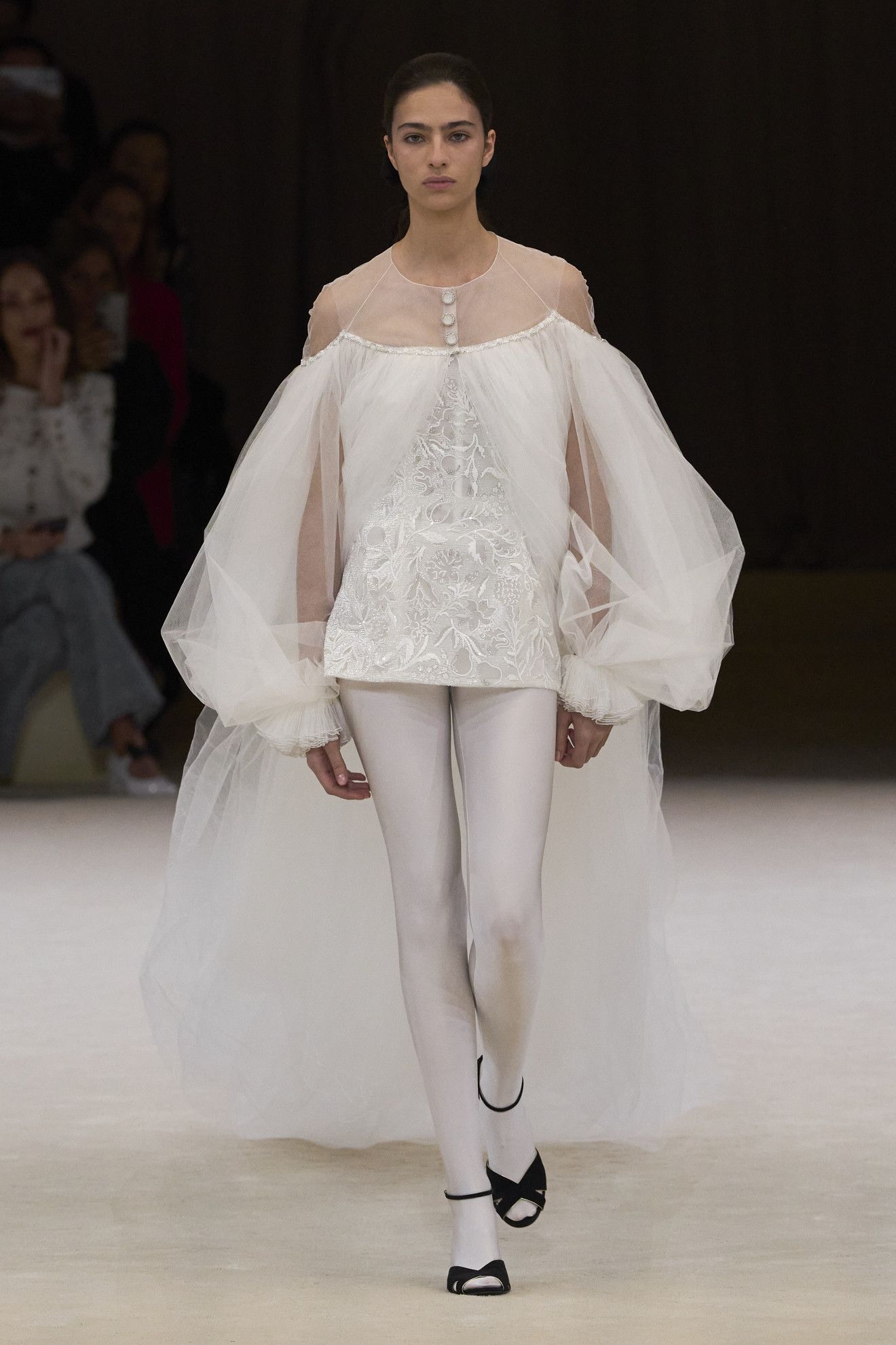 Chanel haute clearance couture wedding dress