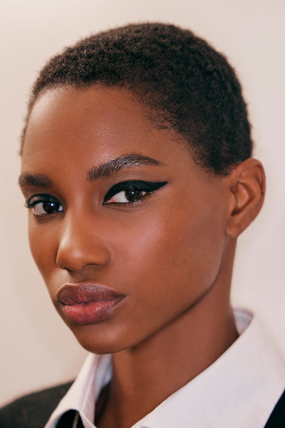 chanel liner