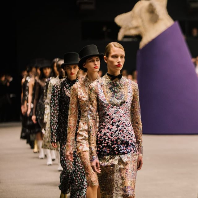 Paris Haute Couture Fashion Week 2023: Photos – Hollywood Life