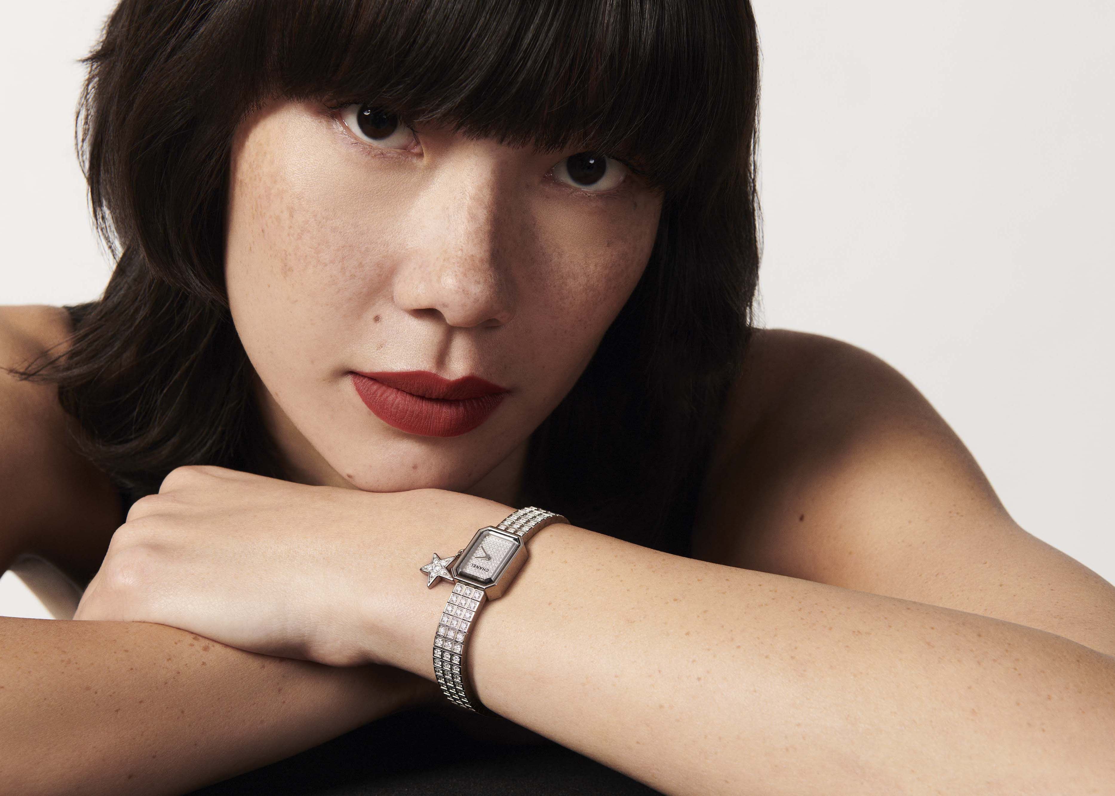 6 Luxury Watches For Women With Infinite Elegance - The Watch Company
