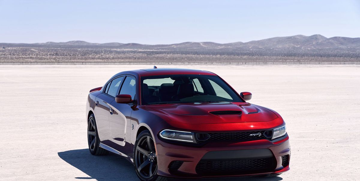 2019 Dodge Charger SRT Hellcat Review, Pricing, and Specs