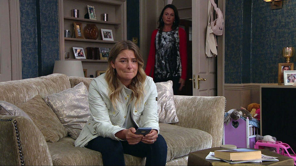 charity dingle, chas dingle, emmerdale