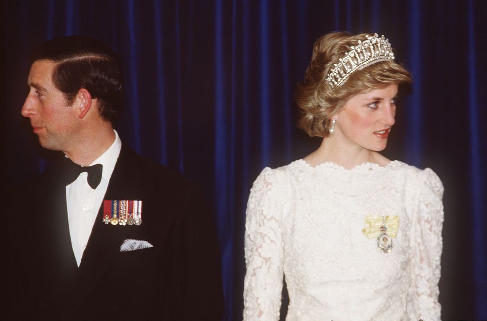 charles and diana not looking at each other while in vancouver