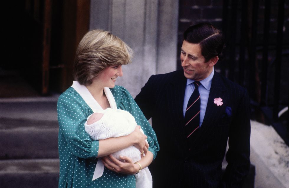 princess diana and prince charles hold newborn baby william outside st mary's hospital, london