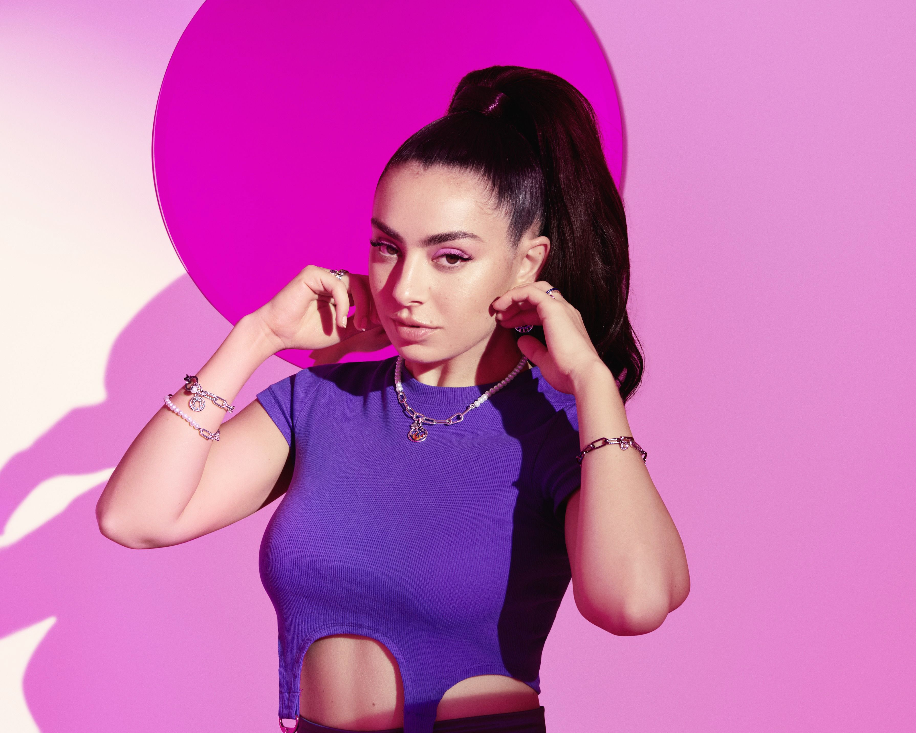 lommelygter cigar analog Charli XCX Talks New Music and Pandora Jewelry Collection