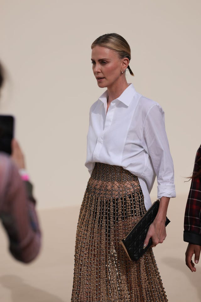 Charlize Theron takes her daughter to Paris fashion show