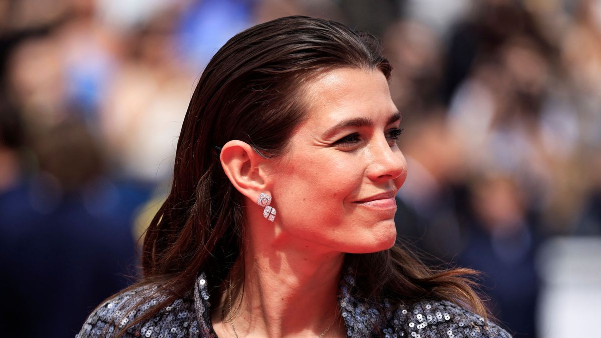 preview for Best Look - Charlotte Casiraghi