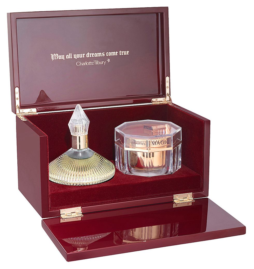 Perfume, Trophy, Display case, 