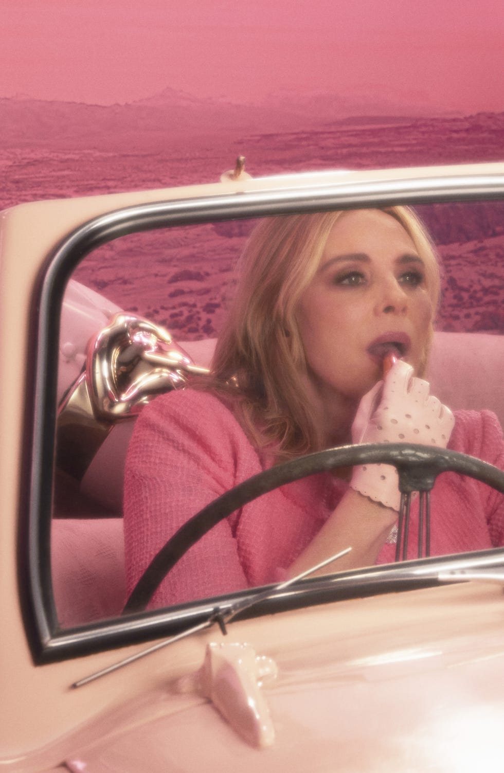 kim cattrall charlotte tilbury
