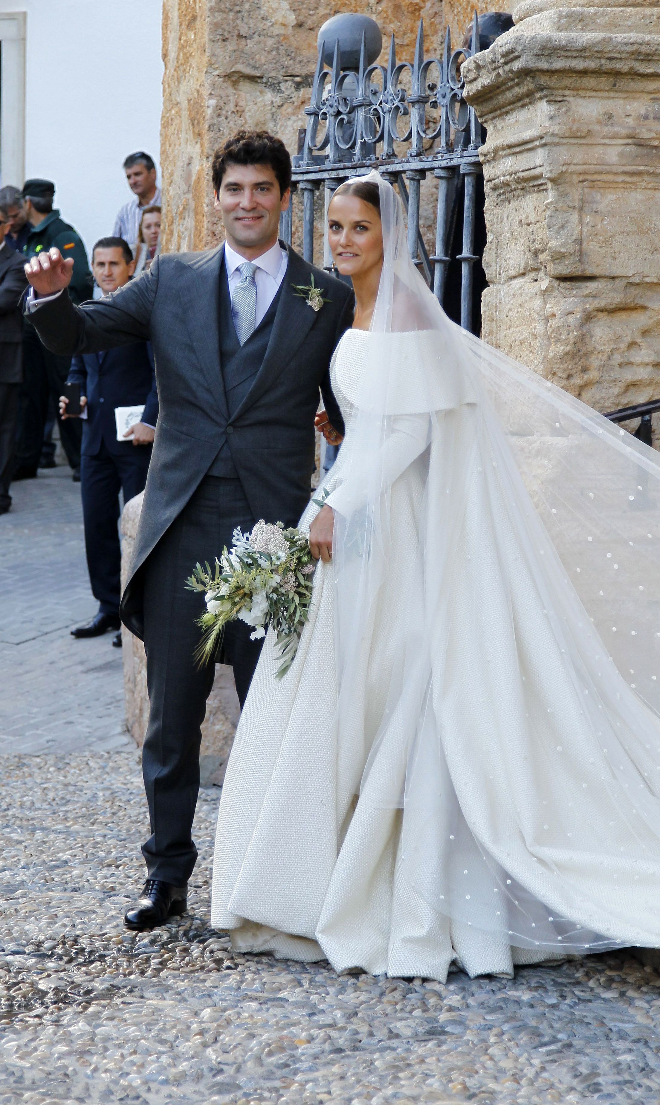 History of the royal wedding gown - The Globe and Mail