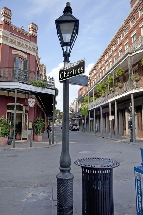 chartres street in new orleans
