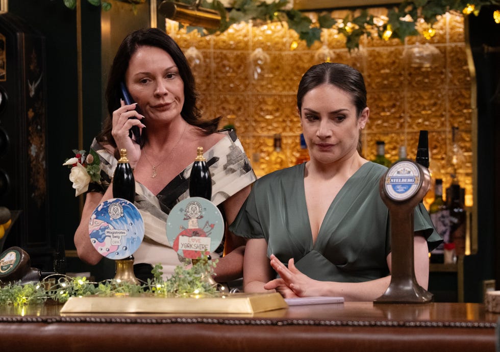 chas dingle, victoria sugden, emmerdale