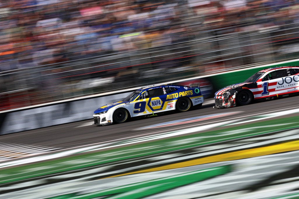 Chase Elliott Wins Atlanta NASCAR Race With Late Block