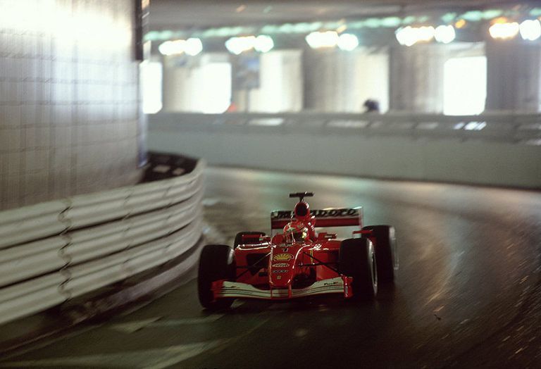 伝説のF2001が約8.5億で売却!― M.シューマッハが操った伝説の 伝説のF2001が約8.5億で売却!― M.シューマッハが操った伝説の