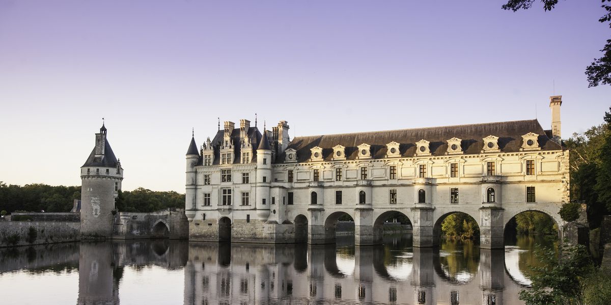 CHANEL on X: The façade of the Château de Chenonceau, a jewel of
