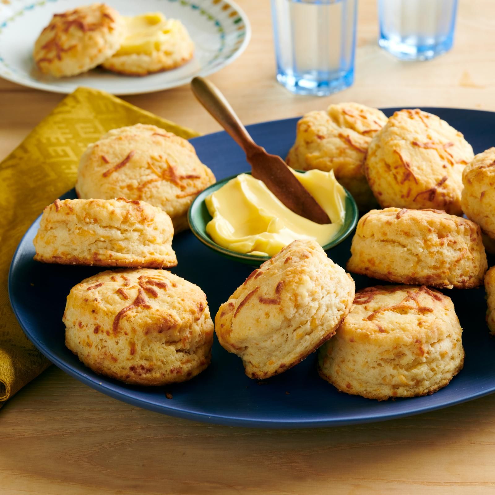 Cheddar Biscuits Recipe - Easy Cheddar Biscuits