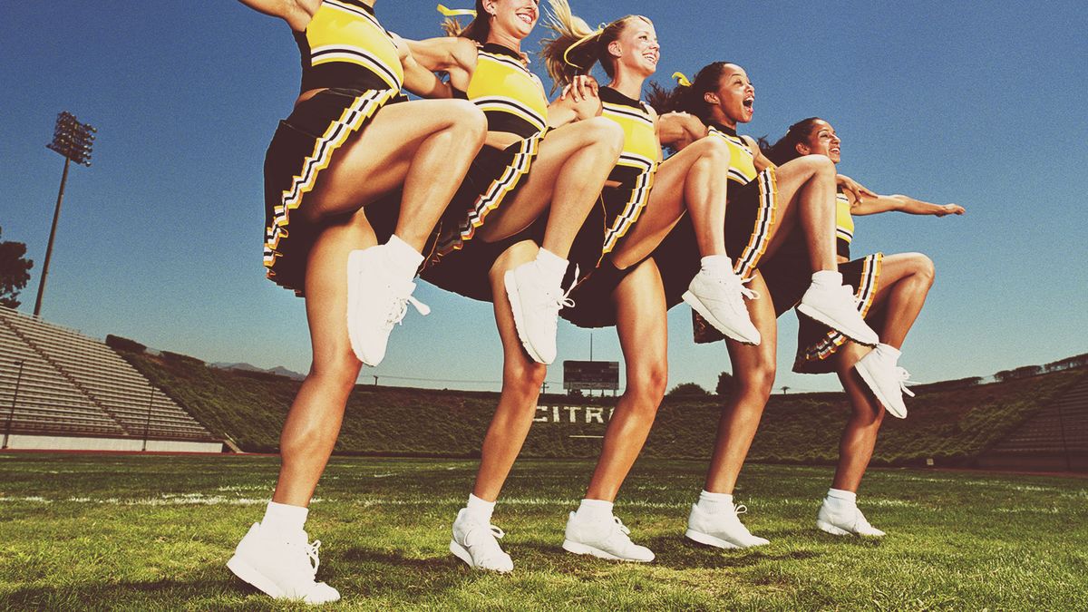 7 Cheerleaders On Their Weirdest Competition Moments