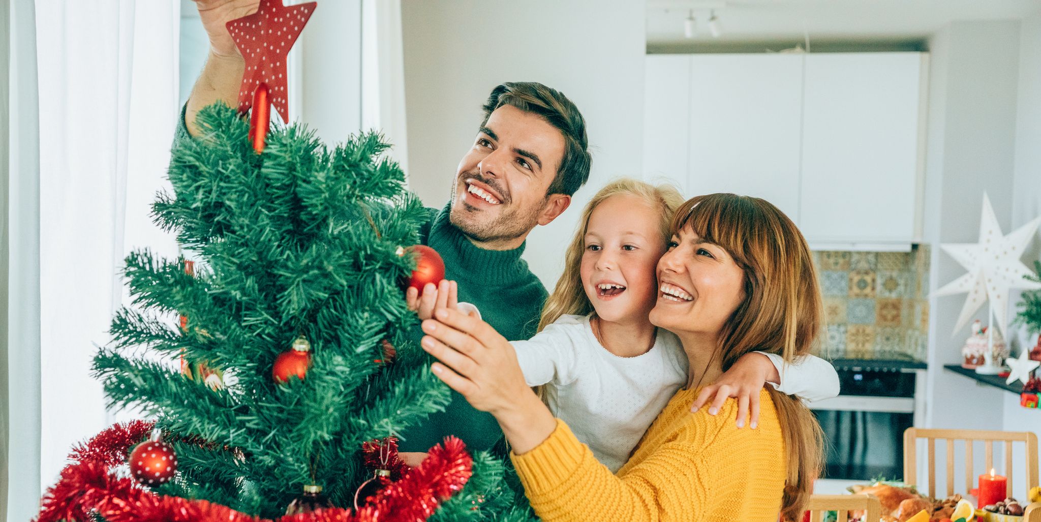 8 ways to make your Christmas tree last longer