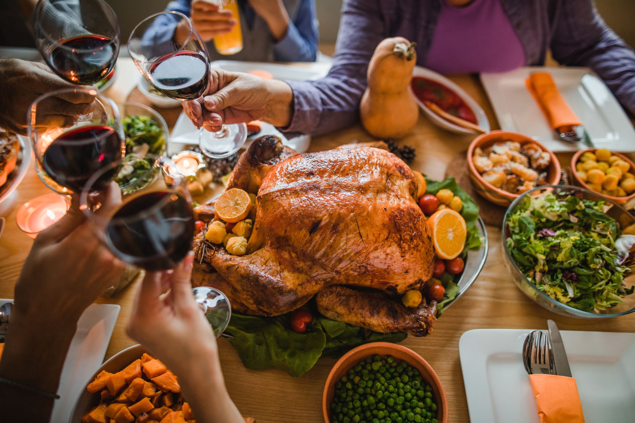 How To Safely Celebrate Thanksgiving During a Pandemic