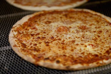 dish, food, cuisine, bazlama, ingredient, kulcha, flatbread, manakish, baked goods, staple food,