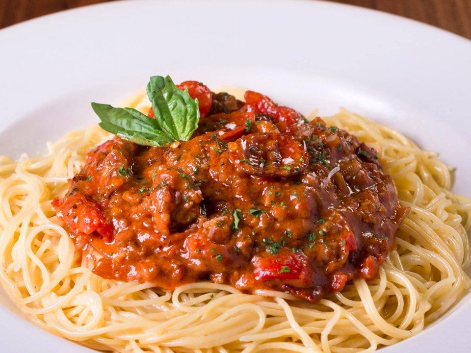 Cuisine, Food, Dish, Spaghetti, Ingredient, Fra diavolo sauce, Capellini, Italian food, Pasta pomodoro, Bolognese sauce, 