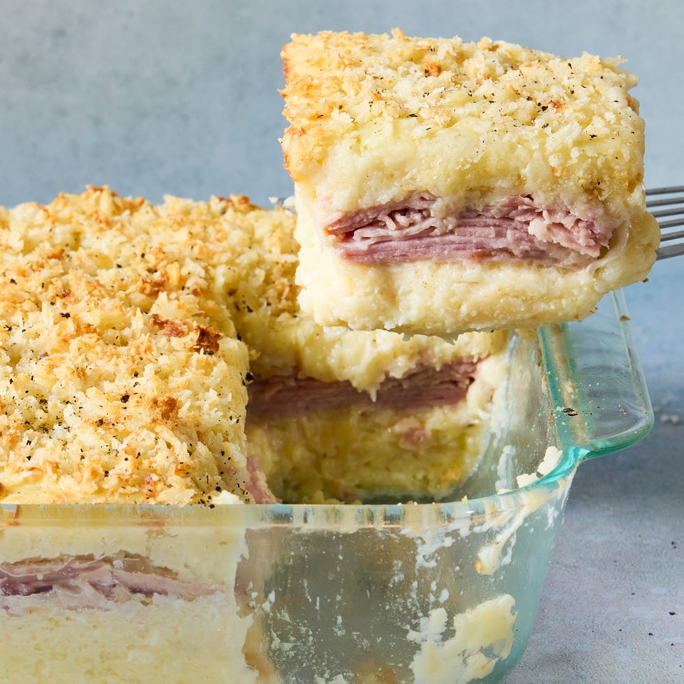 cheesy mashed potato and ham bake