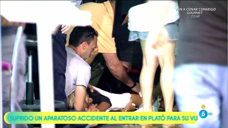 Chelo García-Cortés sufre una caída en Sálvame