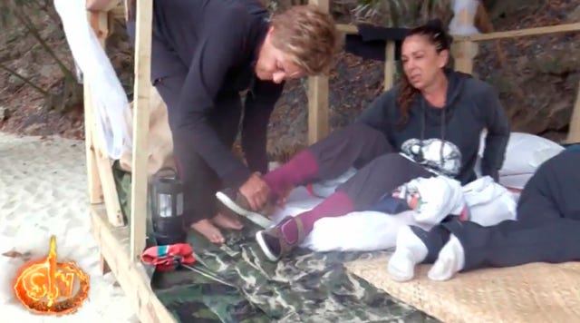 Chelo García Cortés se convierte en la criada de Isabel Pantoja en 'Supervivientes 2019'