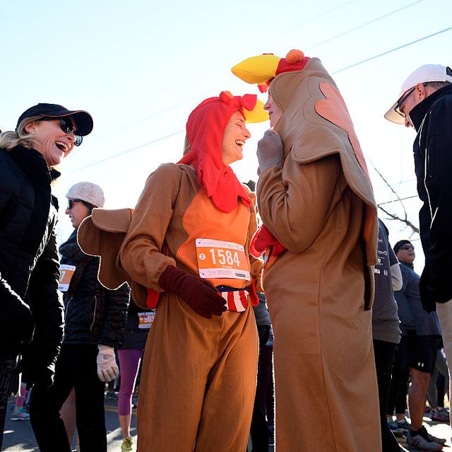 the 43rd annual mile high united way turkey trot 4 mile run in denver, colorado