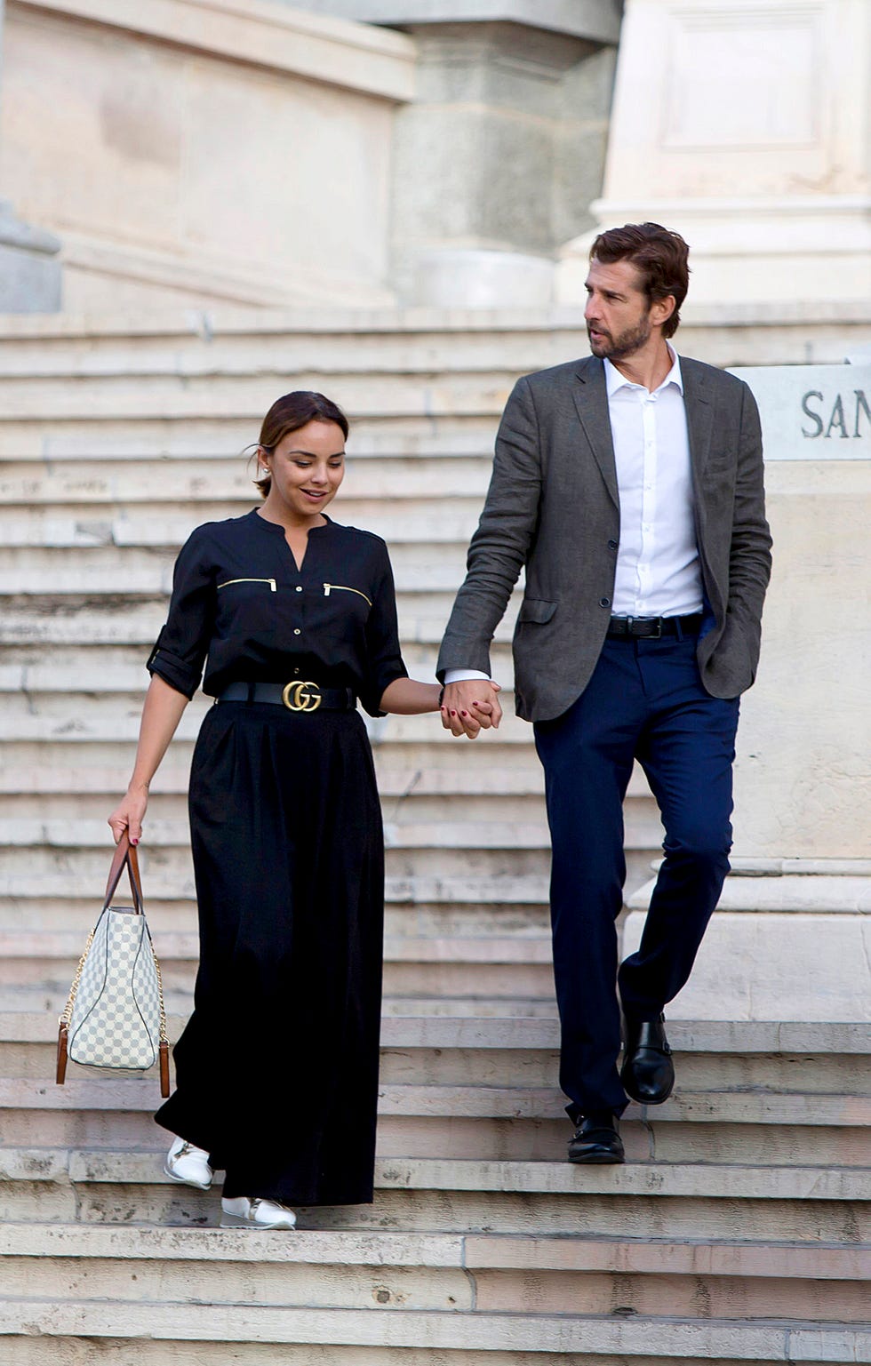 chenoa con miguel sanchez encinas, de paseo por madrid