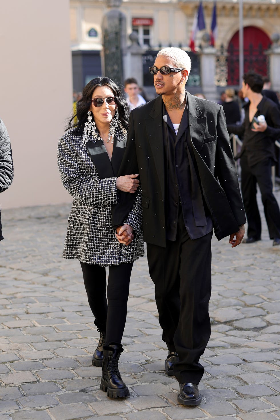 valentino  outside arrivals paris fashion week womenswear springsummer 2024