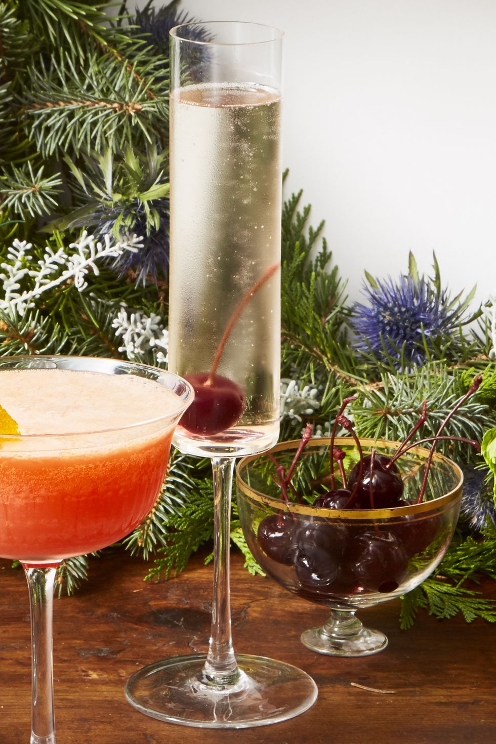 cherry bomb fizz   christmas cocktails