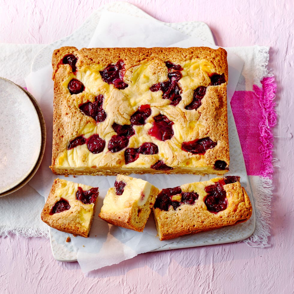 cherry cheesecake blondies