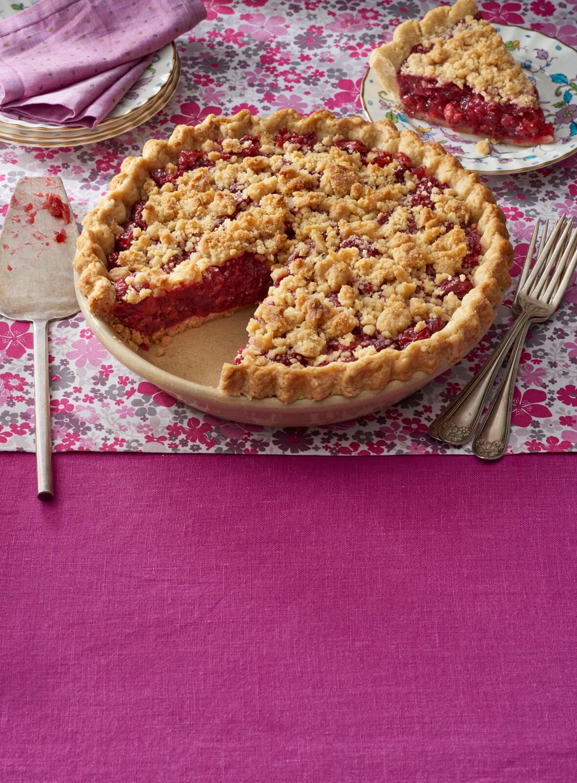 Easy Cherry Crumb Pie Recipe - How to Make Cherry Crumb Pie