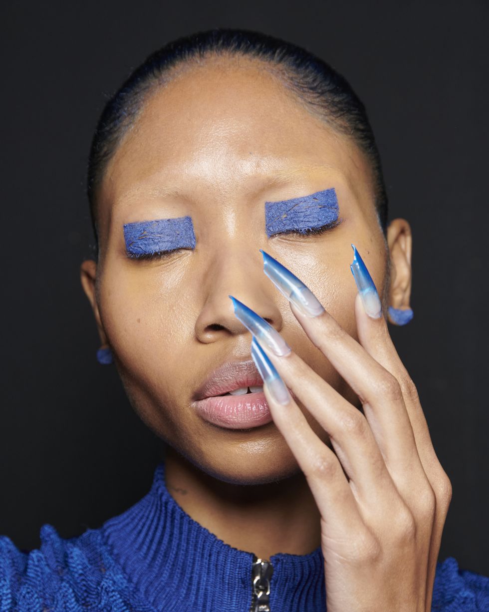 ombre nails london fashion week ss24
